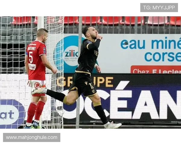 布雷斯特球迷组织荣获最佳奖 主场氛围备受赞誉